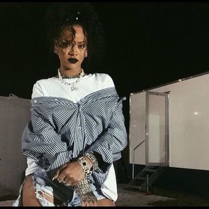 Meet your Posher, Janay